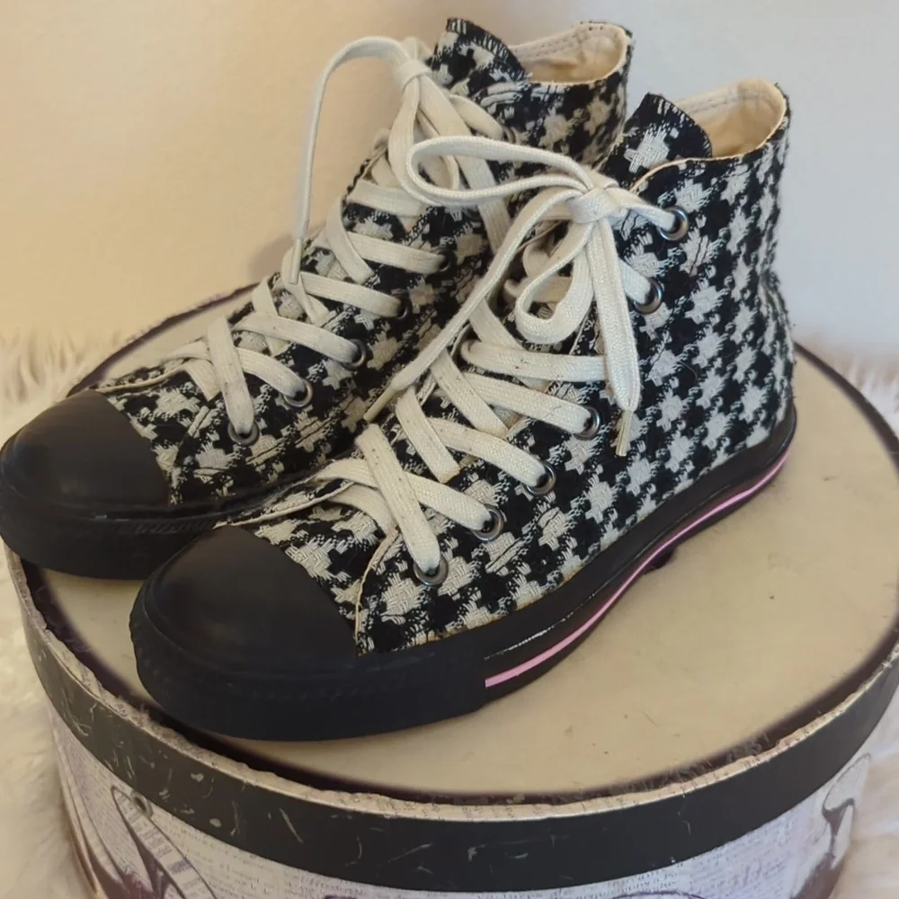 Converse High top Houndstooth Sneakers